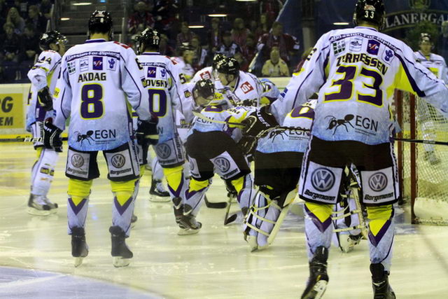 Scorpions21_10_12   012.jpg